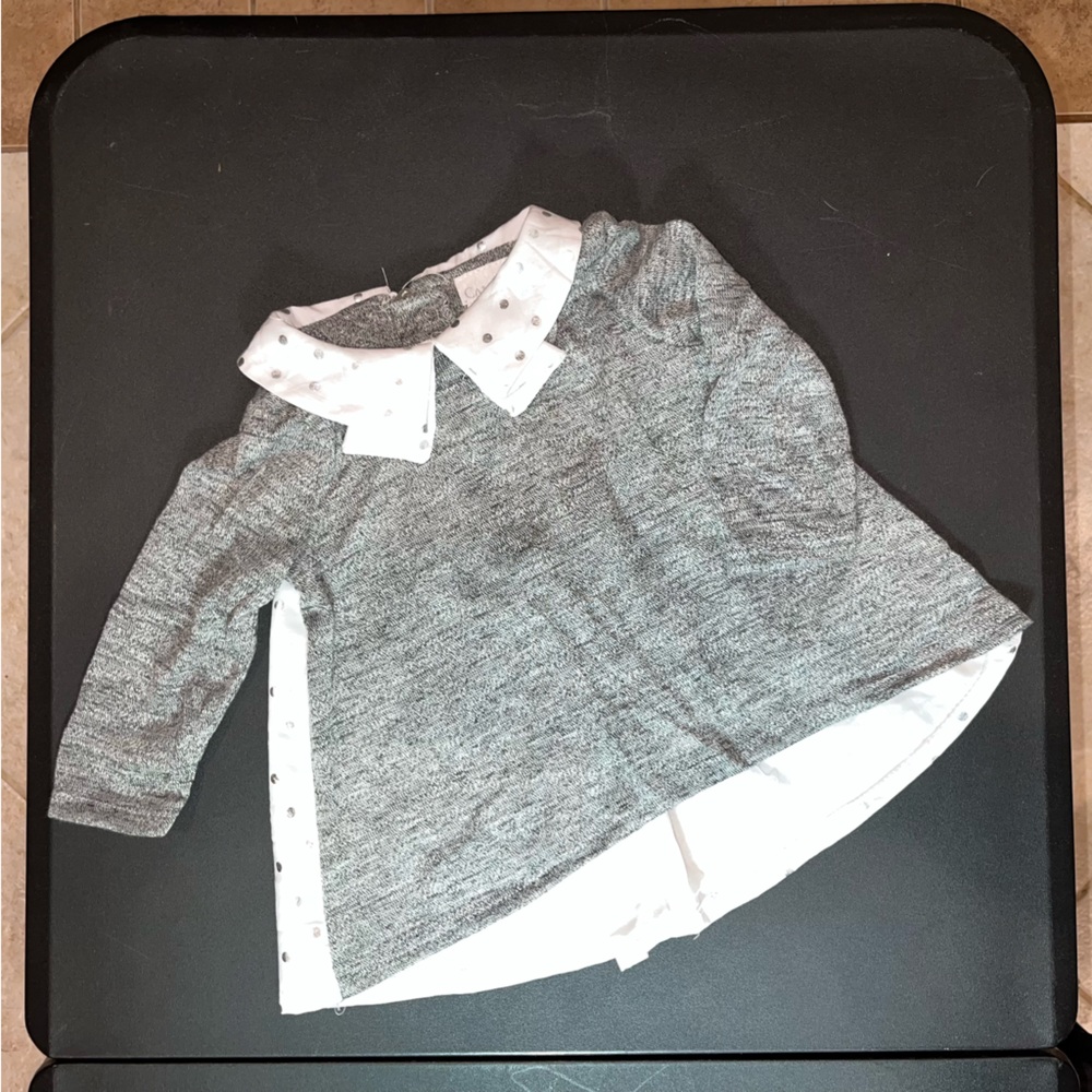Camilla Gray and White Layered Blouse with Peter Pan Collar. (1-093)